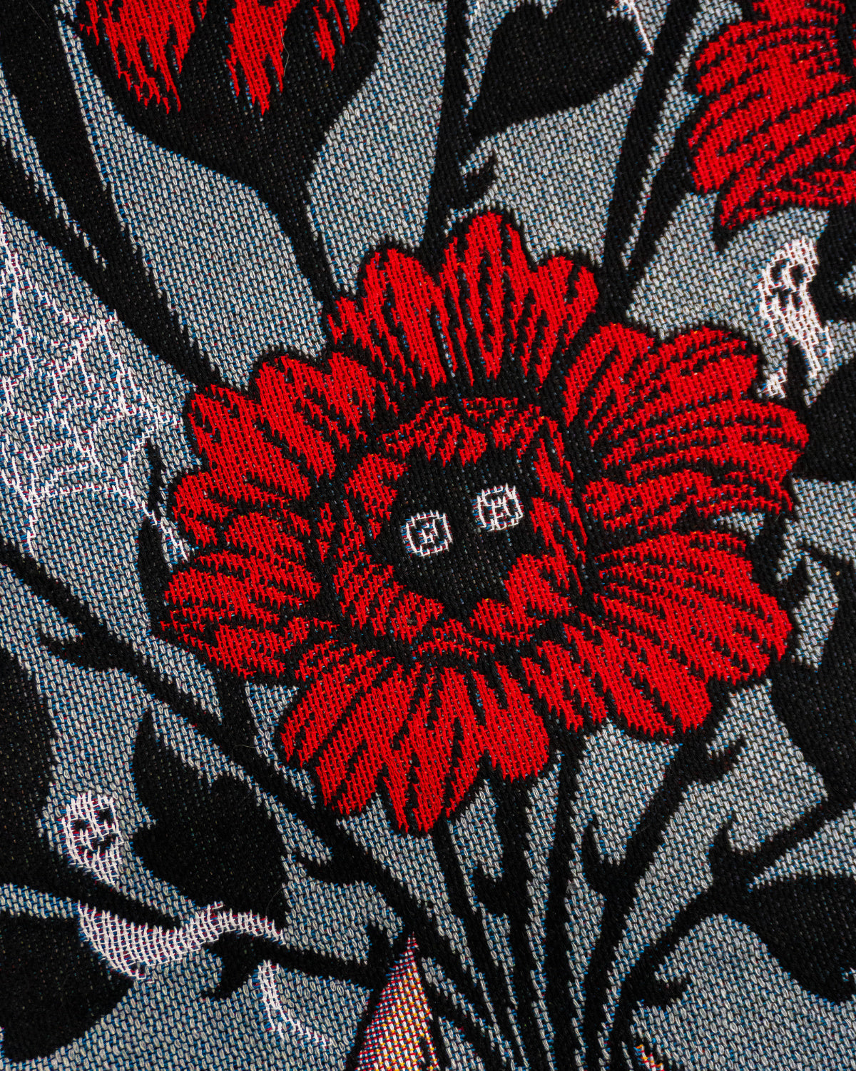 Eternal Bloom - Gothic Flower Bouquet Woven Blanket